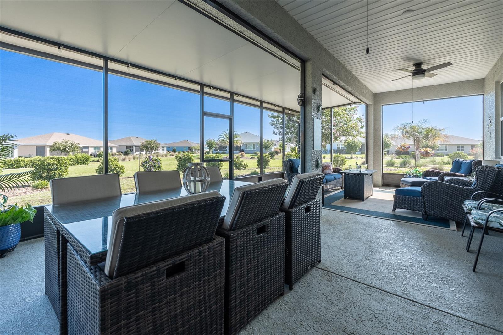 ON TOP THE WORLD AVALON PH 7 - Residential