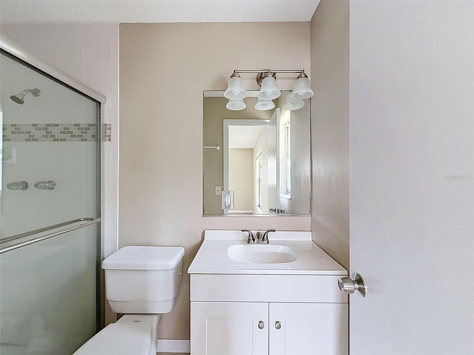 LAKEWOOD ESTATES - Residential