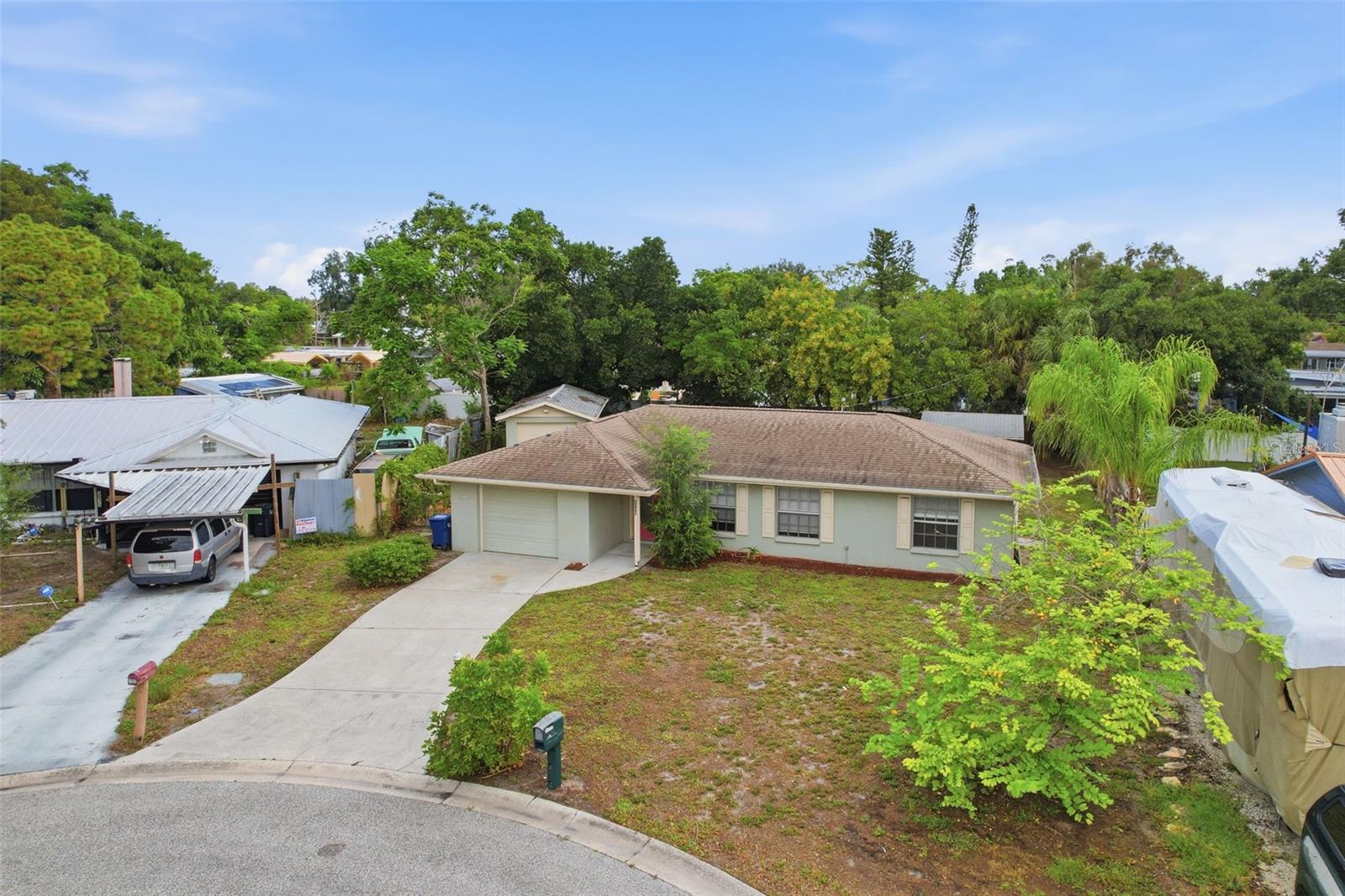 LAKEWOOD ESTATES - Residential