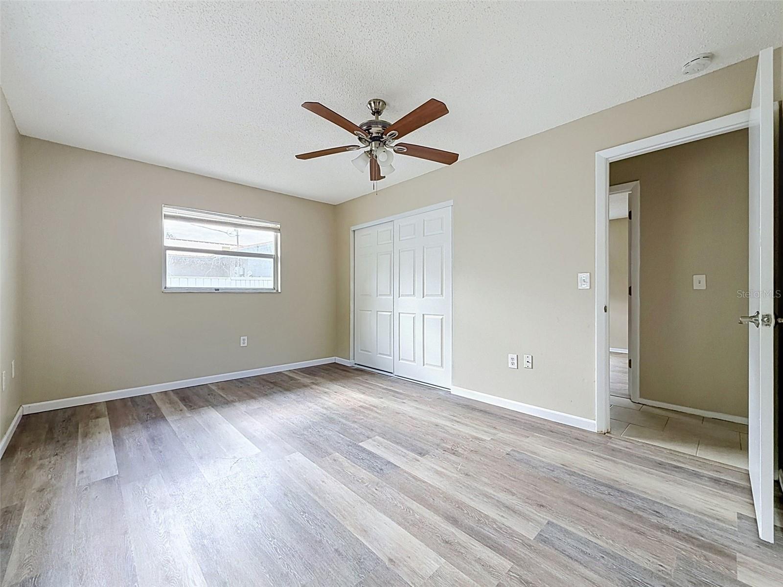 LAKEWOOD ESTATES - Residential