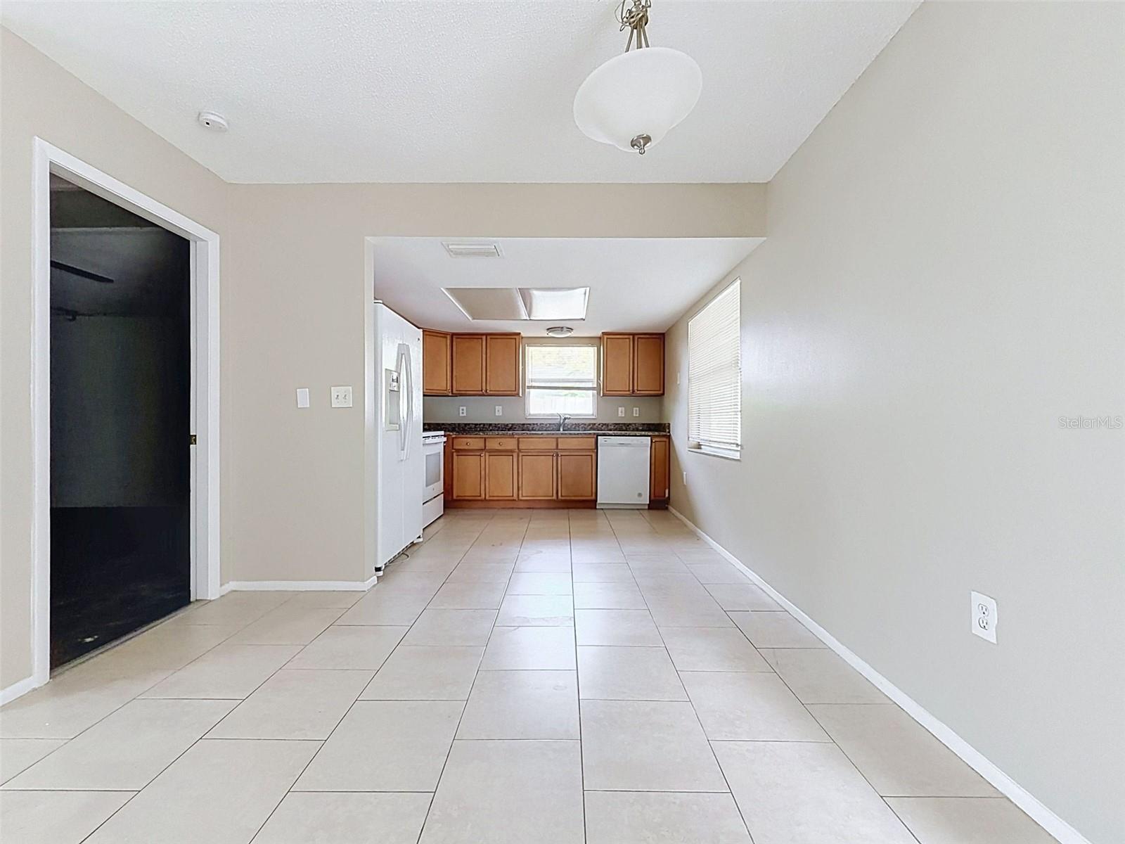 LAKEWOOD ESTATES - Residential