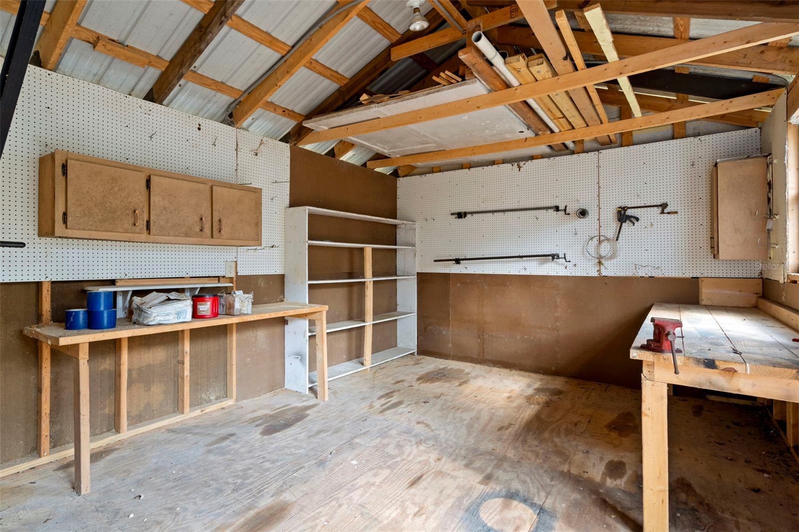 STENHOLM SUB IN SW1/4 UNREC - Residential