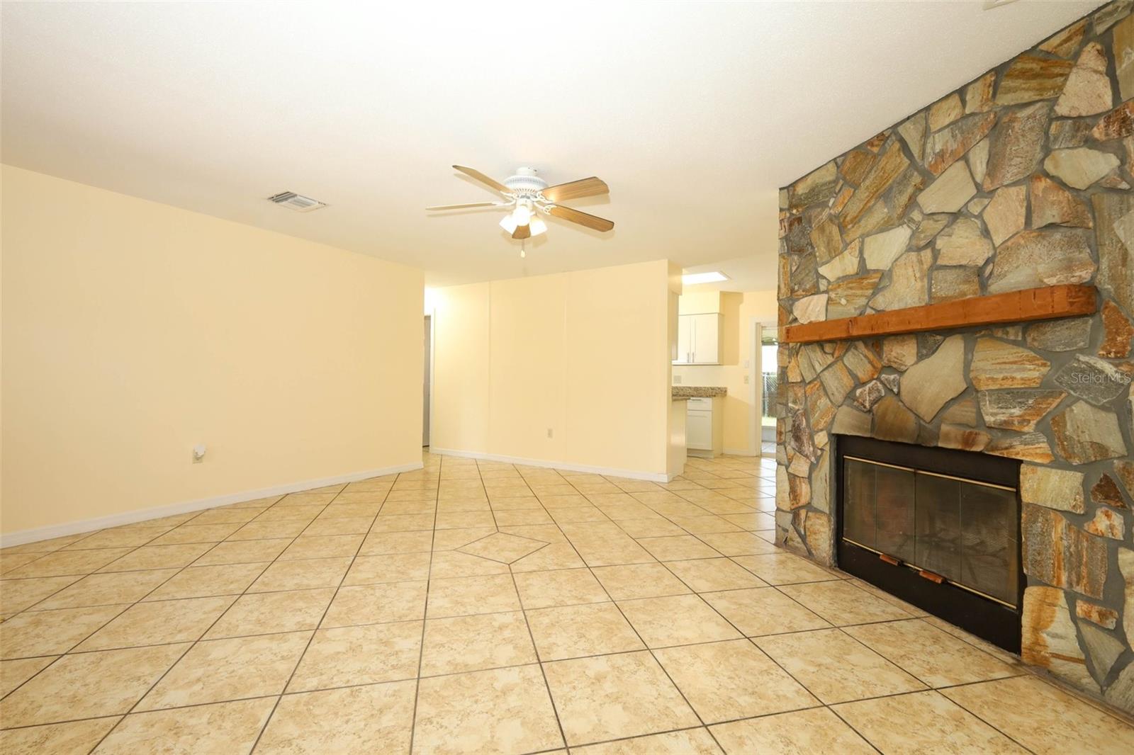 WEATHERSFIELD 2ND ADD - Residential