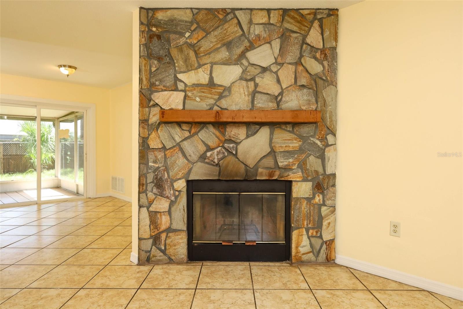WEATHERSFIELD 2ND ADD - Residential