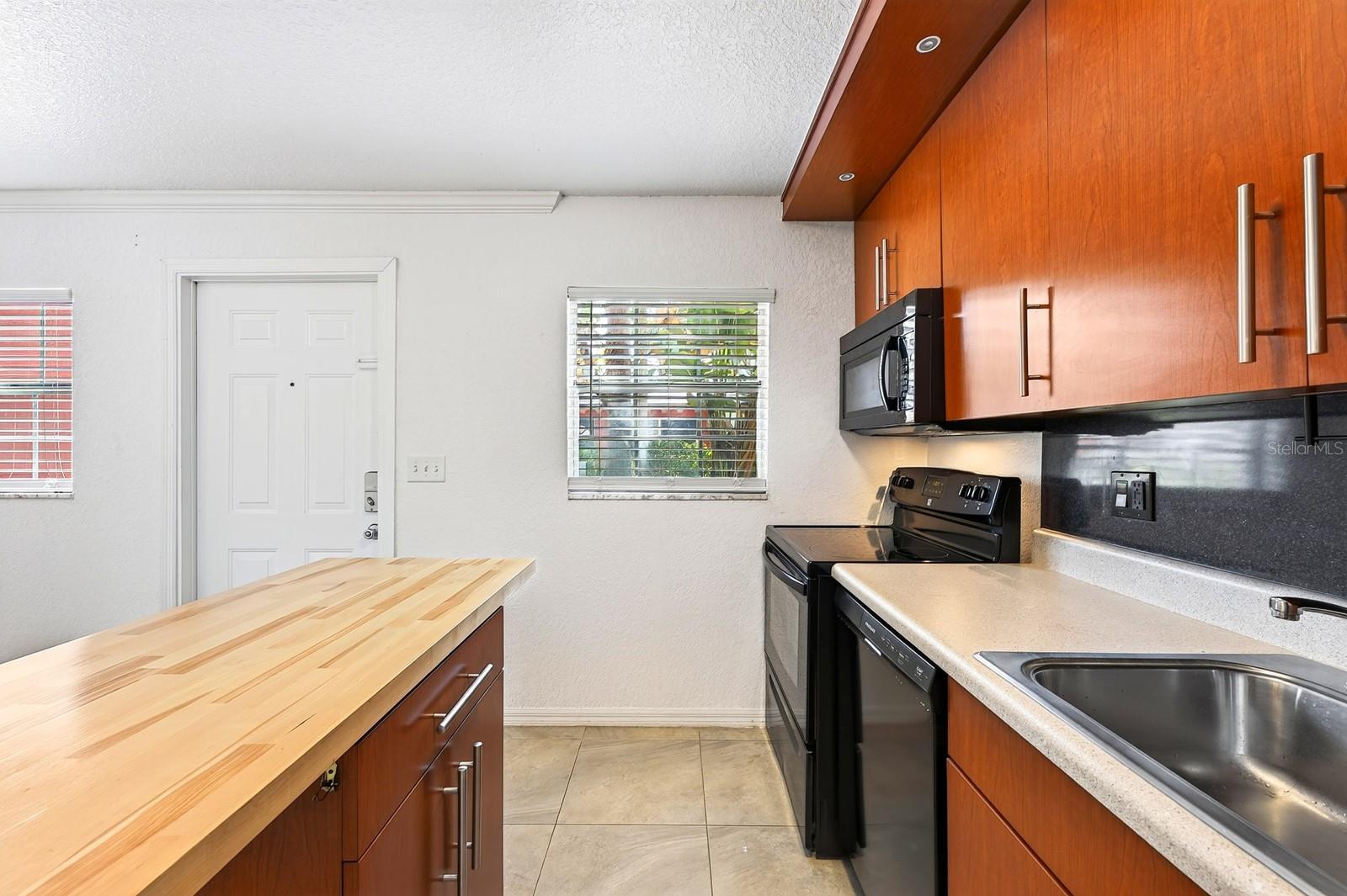 GRAND CENTRAL SQUARE CONDO - Residential