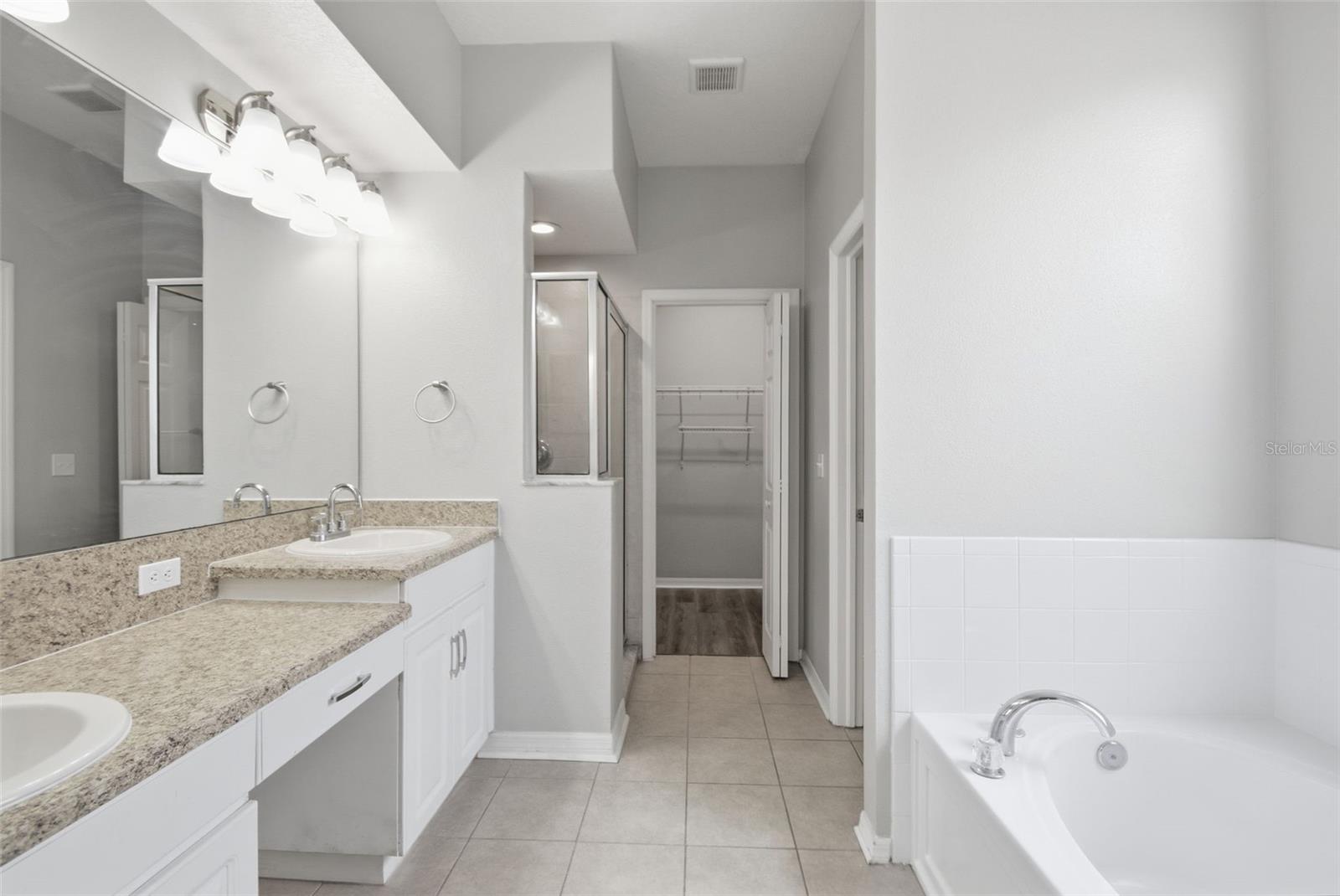 KINGSWAY PH 2 - Residential
