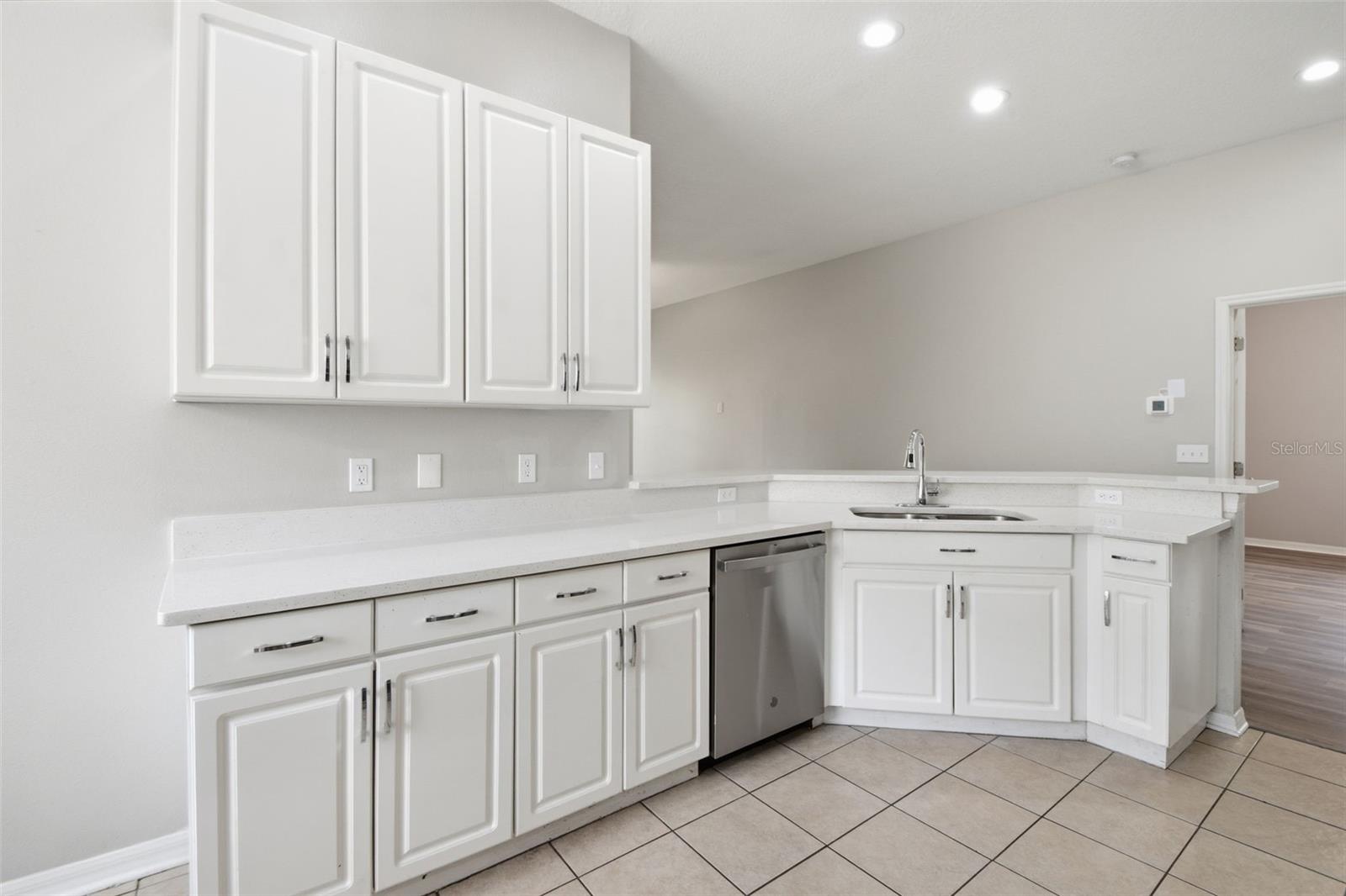 KINGSWAY PH 2 - Residential