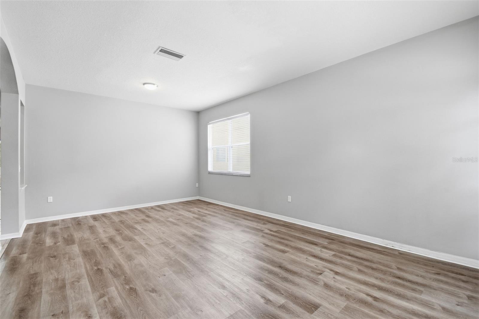 KINGSWAY PH 2 - Residential