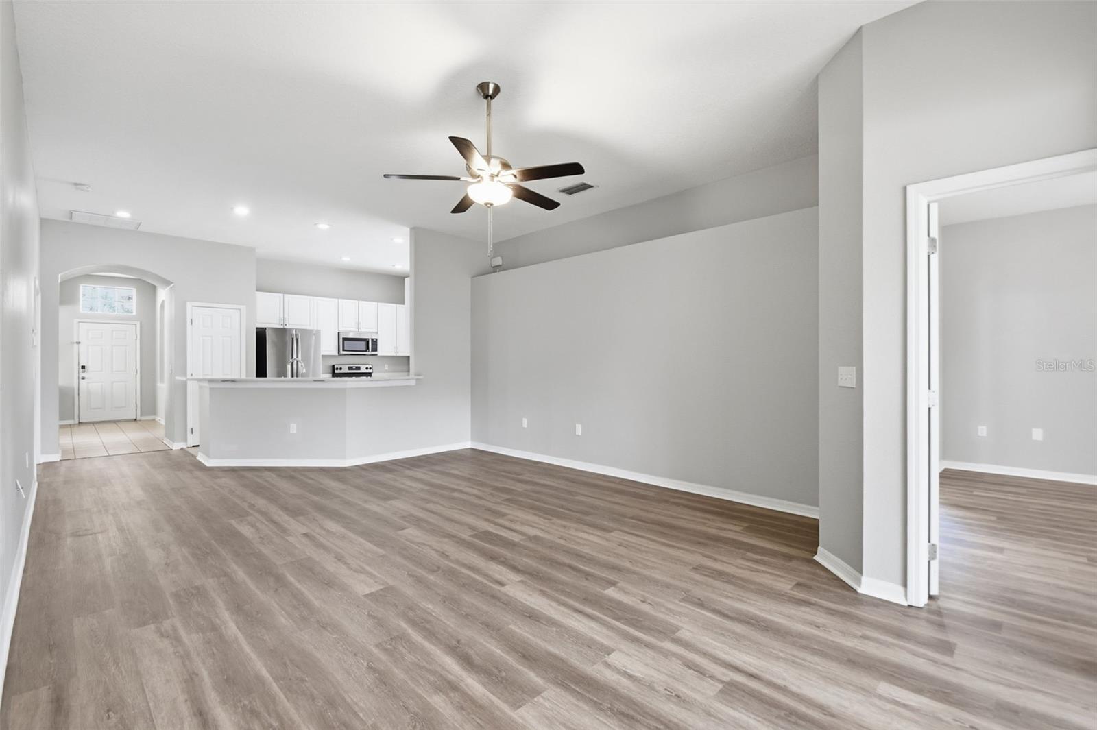 KINGSWAY PH 2 - Residential