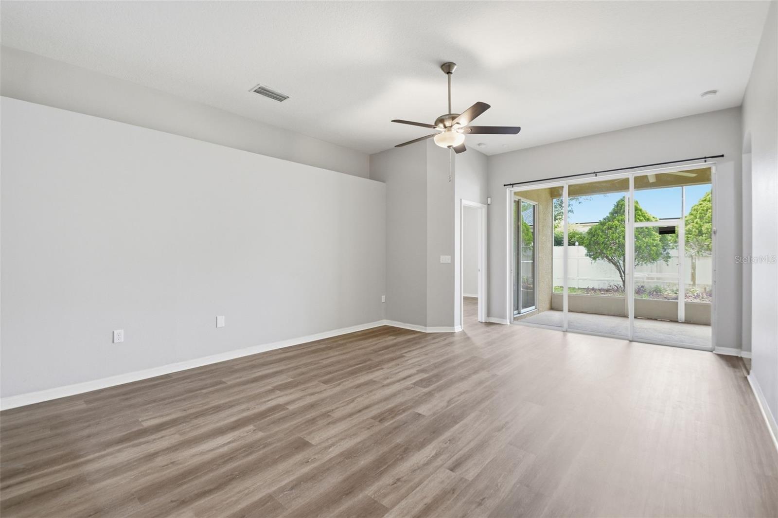 KINGSWAY PH 2 - Residential