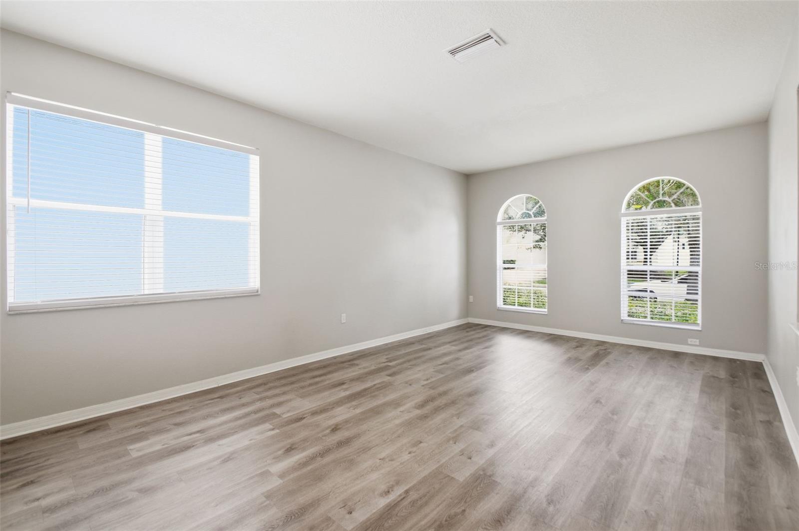 KINGSWAY PH 2 - Residential