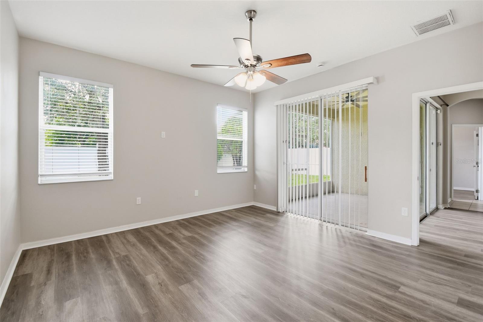 KINGSWAY PH 2 - Residential
