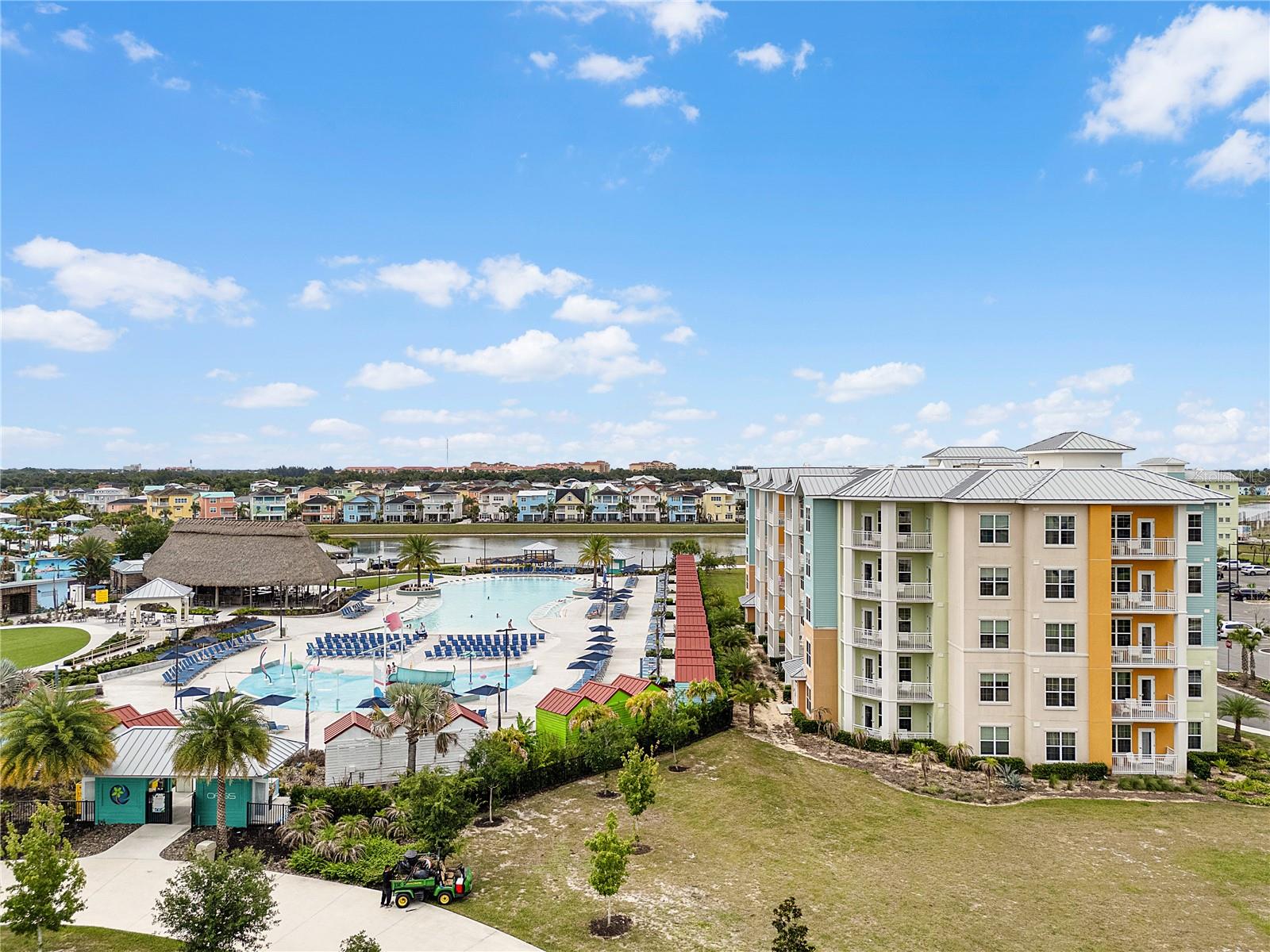 SUNSET WALK HOTEL CONDO PH 2-5 - Residential
