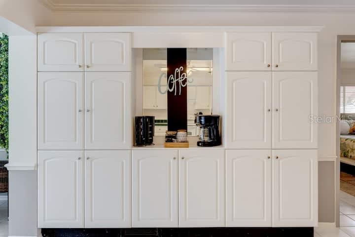 ROTONDA WEST OAKLAND HILLS - Residential Lease