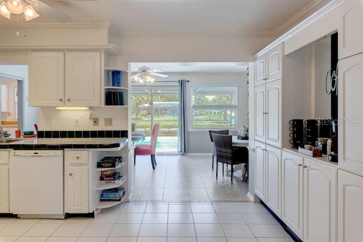 ROTONDA WEST OAKLAND HILLS - Residential Lease