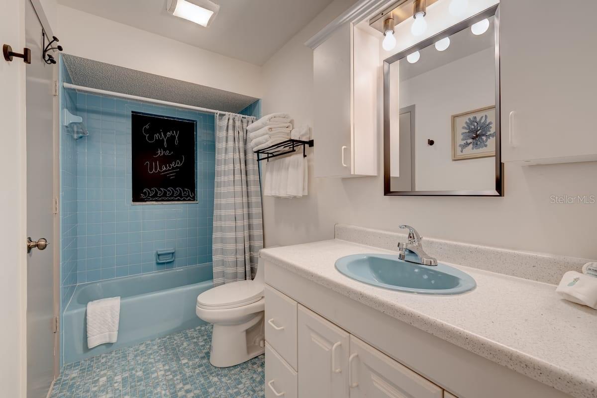 ROTONDA WEST OAKLAND HILLS - Residential Lease