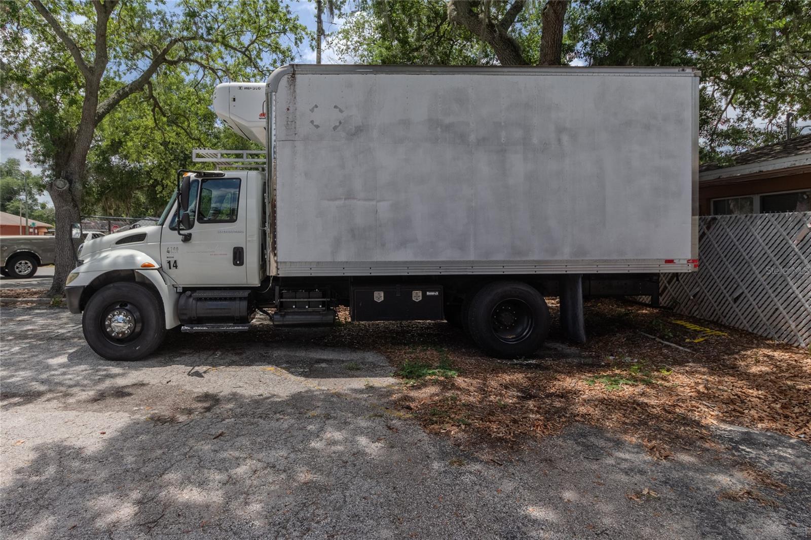 NORTH LAKELAND - Commercial Sale