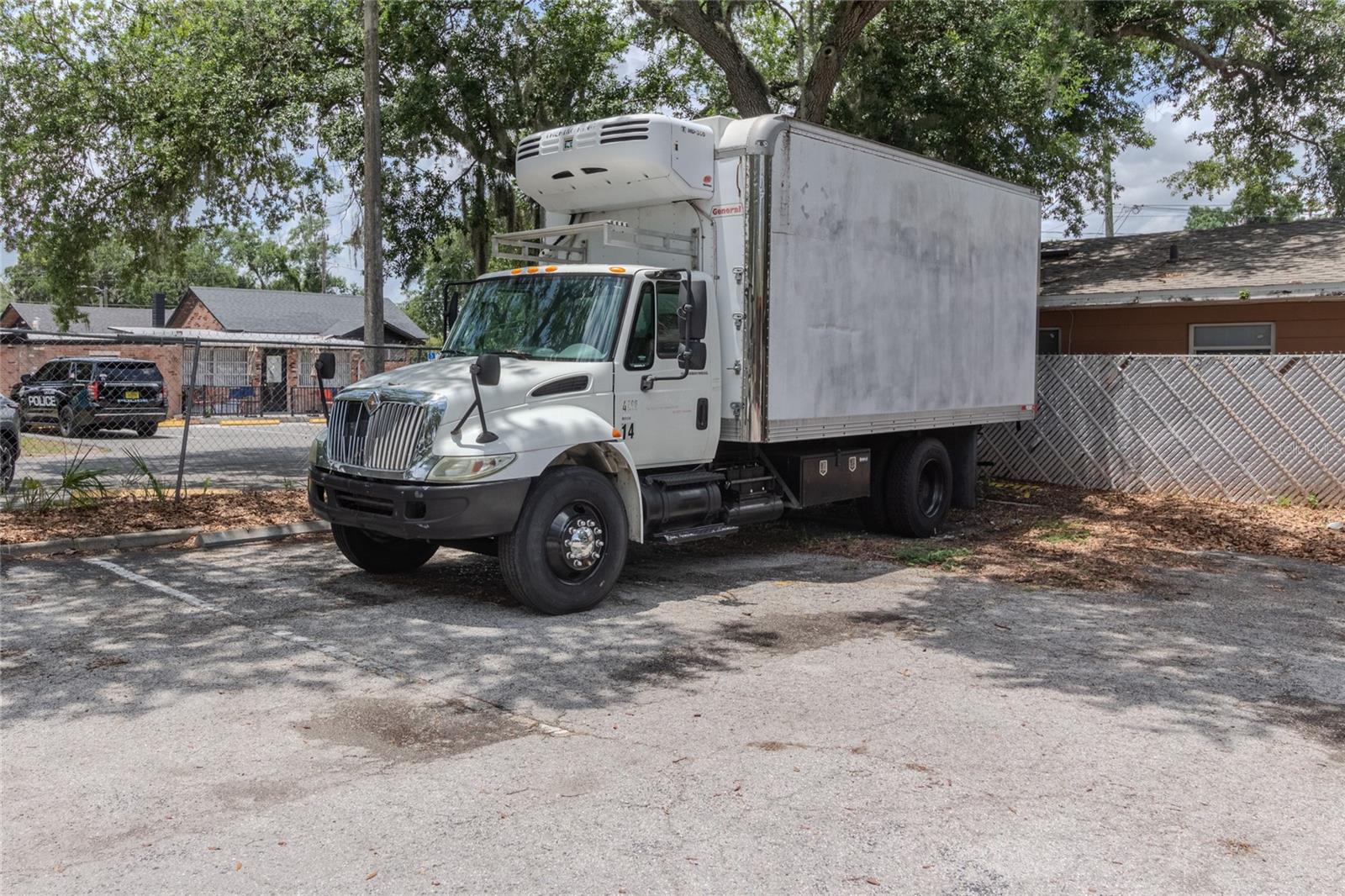 NORTH LAKELAND - Commercial Sale