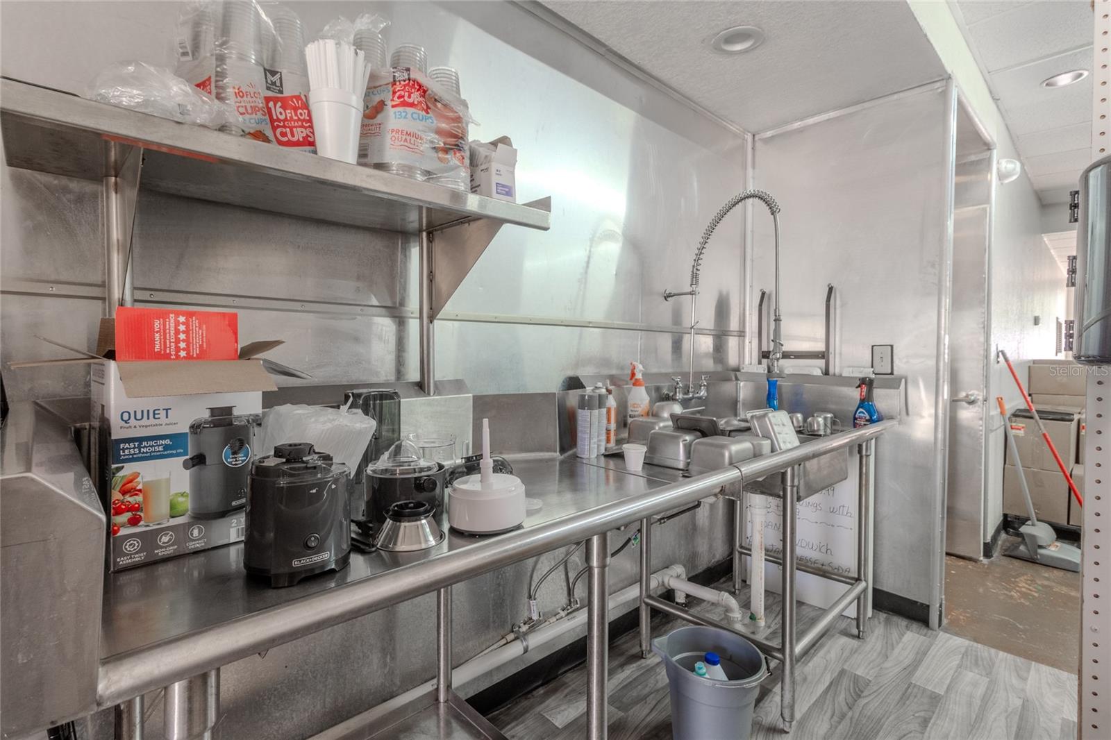NORTH LAKELAND - Commercial Sale