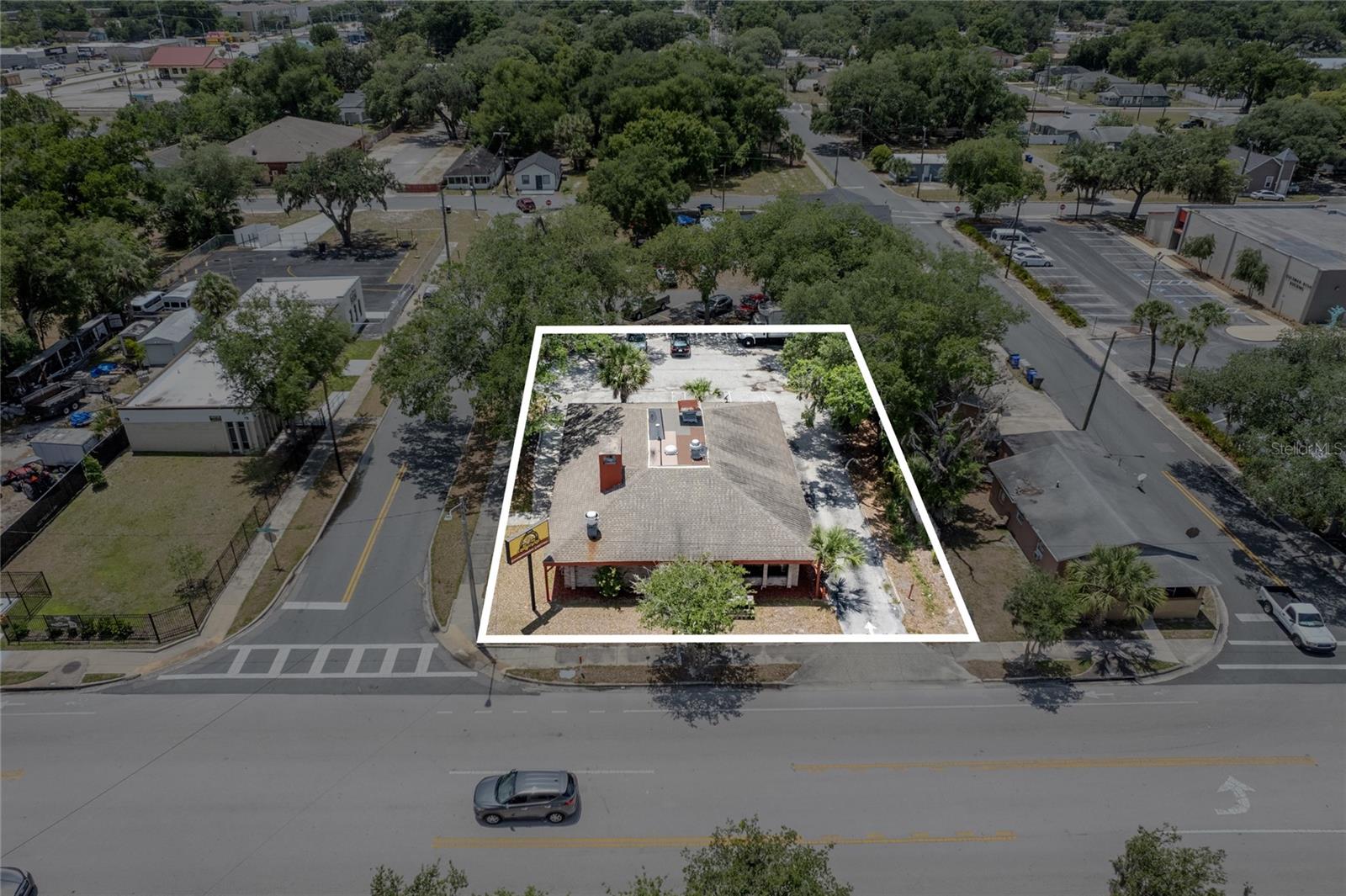 NORTH LAKELAND - Commercial Sale