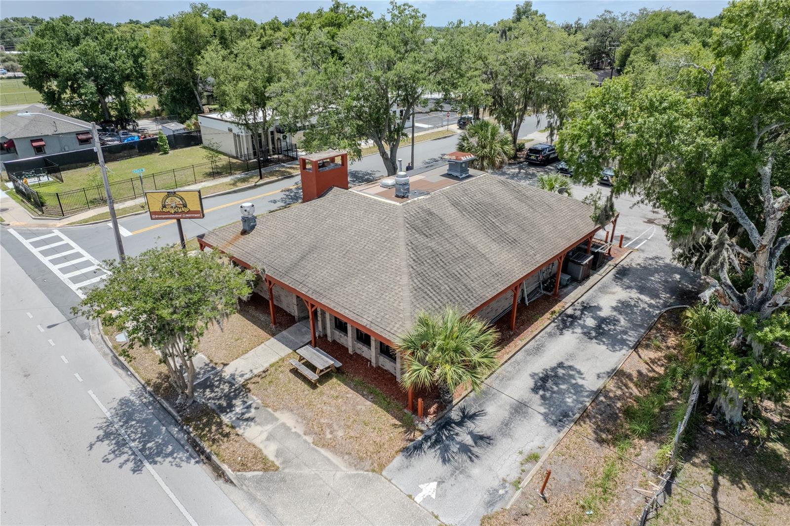NORTH LAKELAND - Commercial Sale