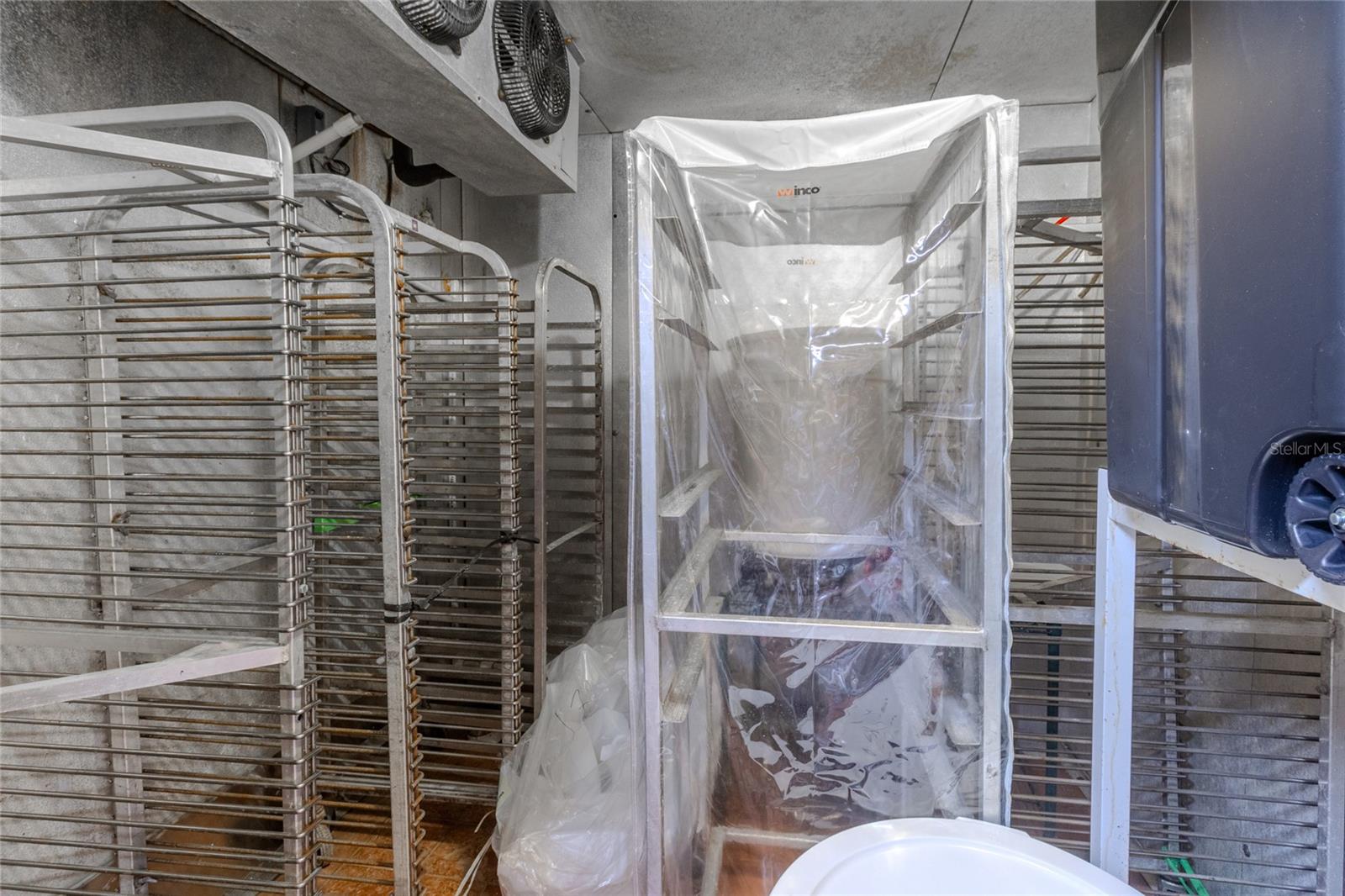 NORTH LAKELAND - Commercial Sale