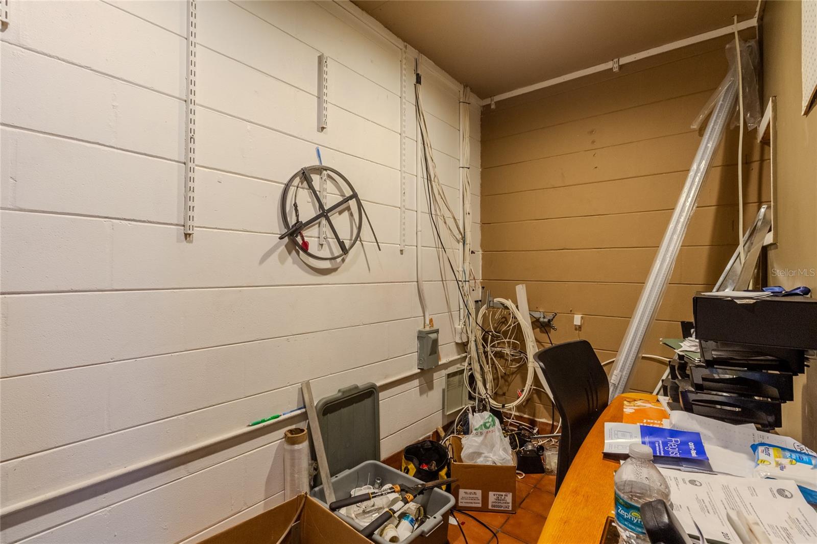NORTH LAKELAND - Commercial Sale