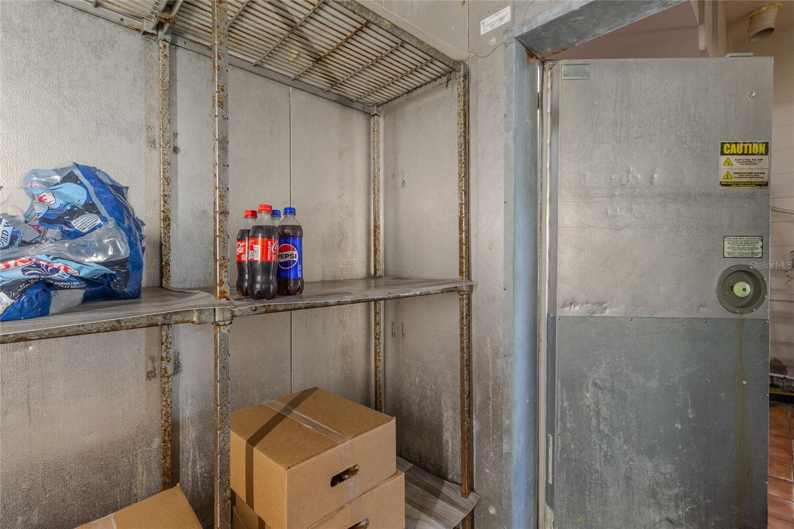 NORTH LAKELAND - Commercial Sale