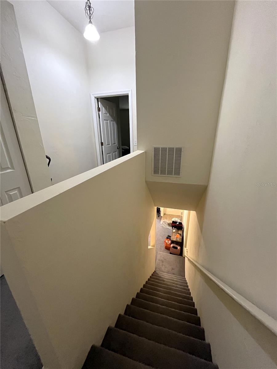 VICTORIA STATION - Residential