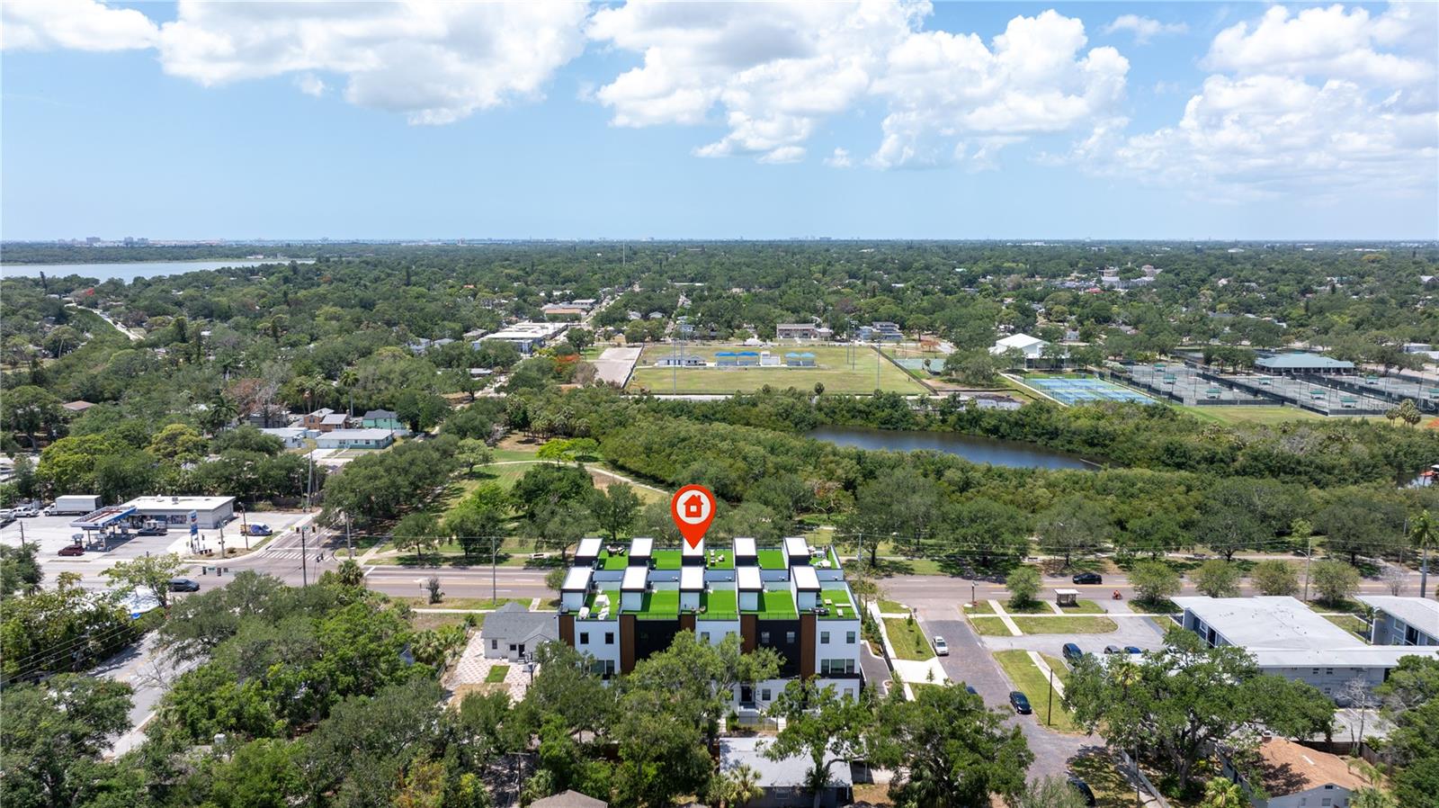 4TH STREET GARDENS - Residential