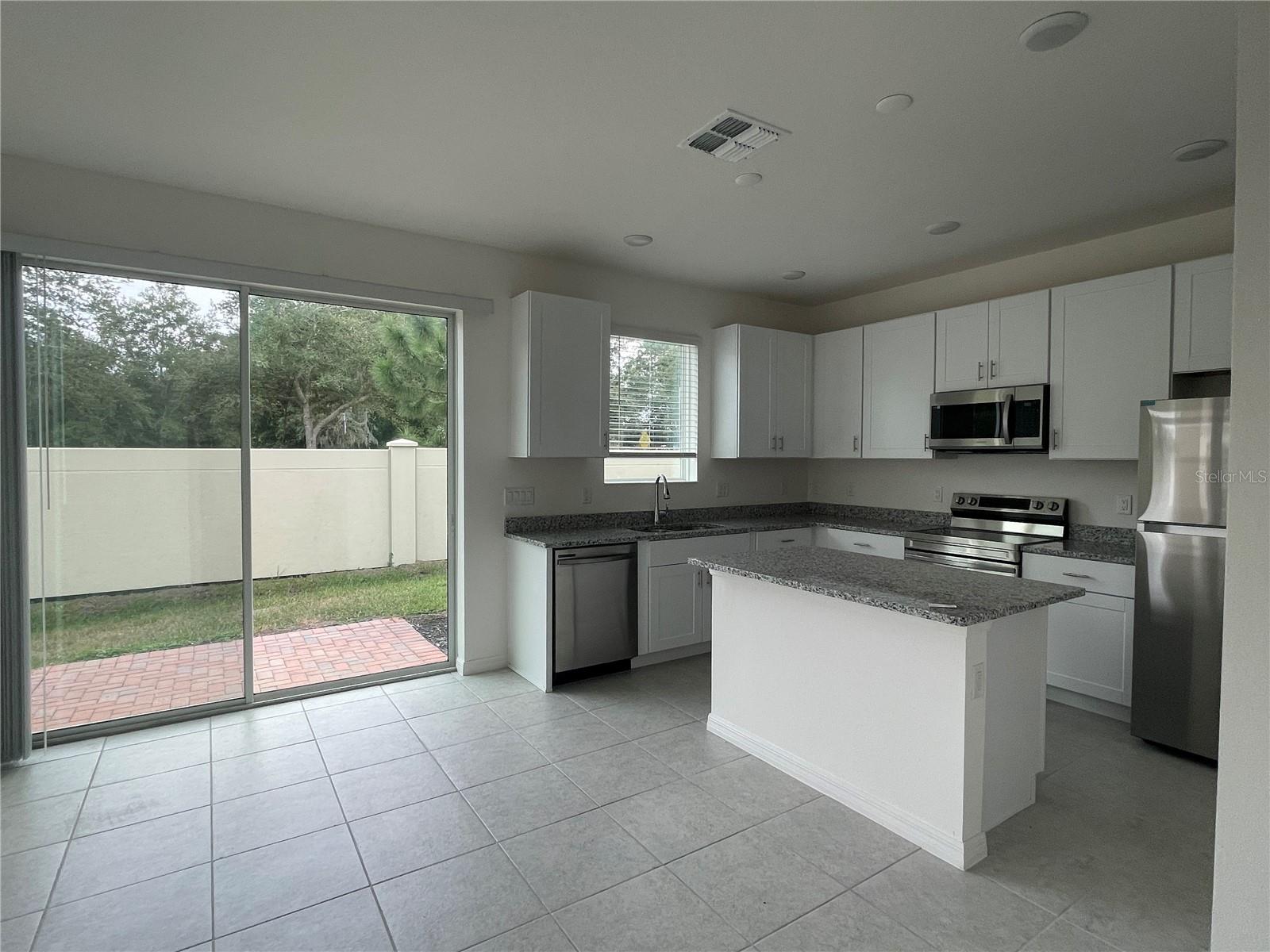 WYNDRUSH TWNHMS - Residential Lease
