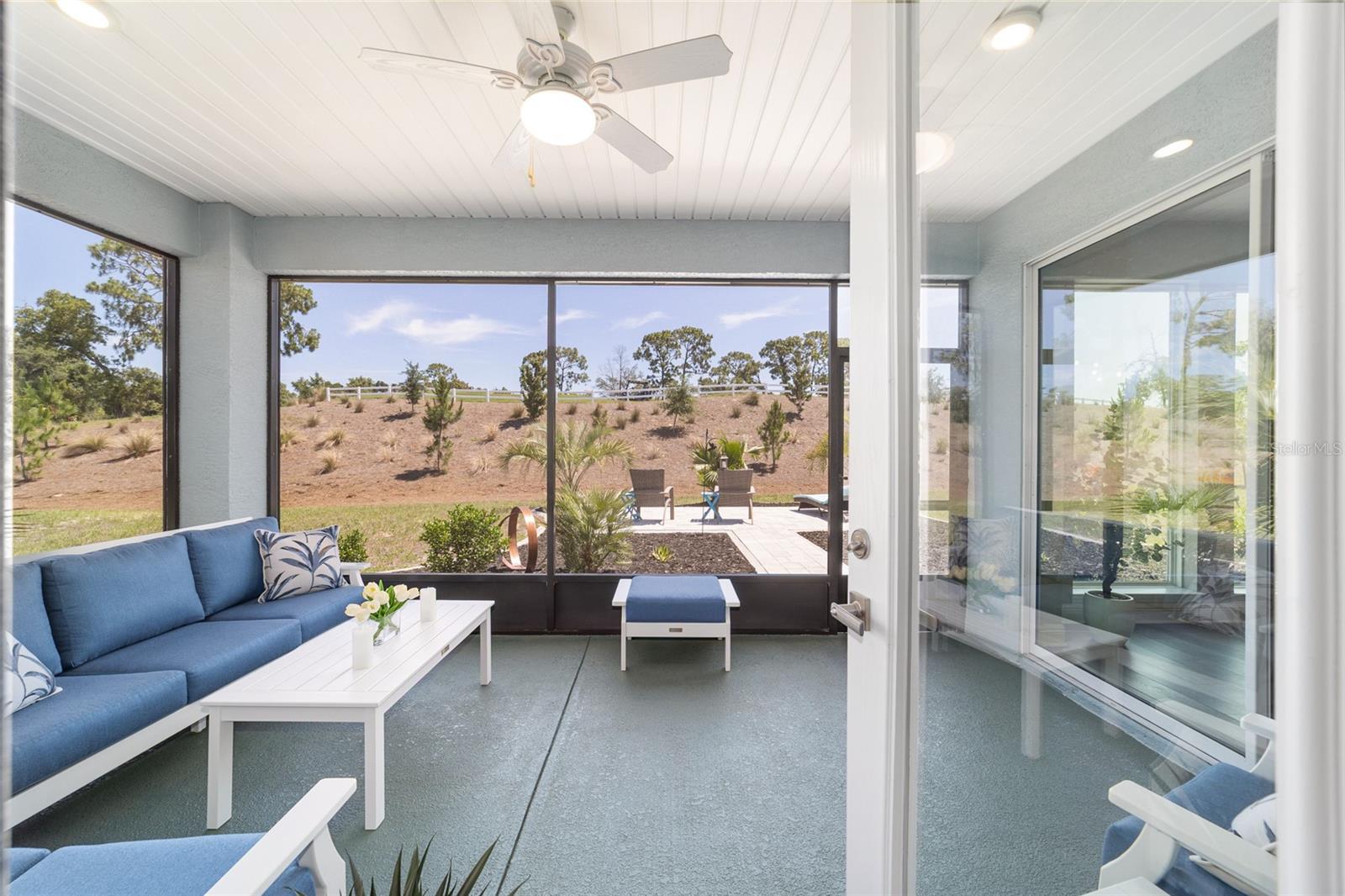 ON TOP OF THE WORLD - Residential