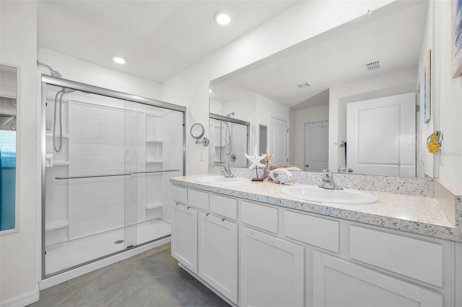 PINE CREEK - Residential