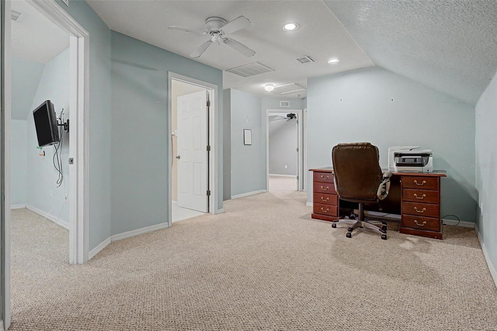 OAK GROVE - Residential