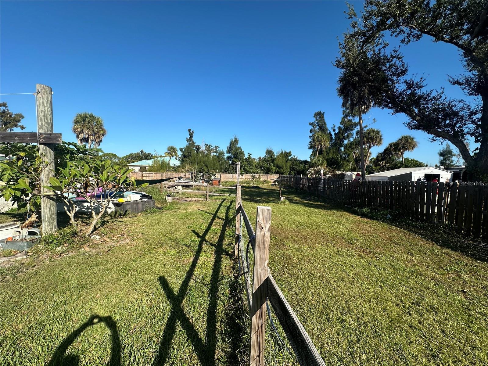 VENETIAN GARDENS - Residential