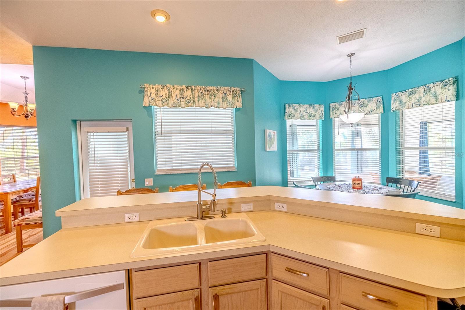 OAK FOREST AREA - Residential