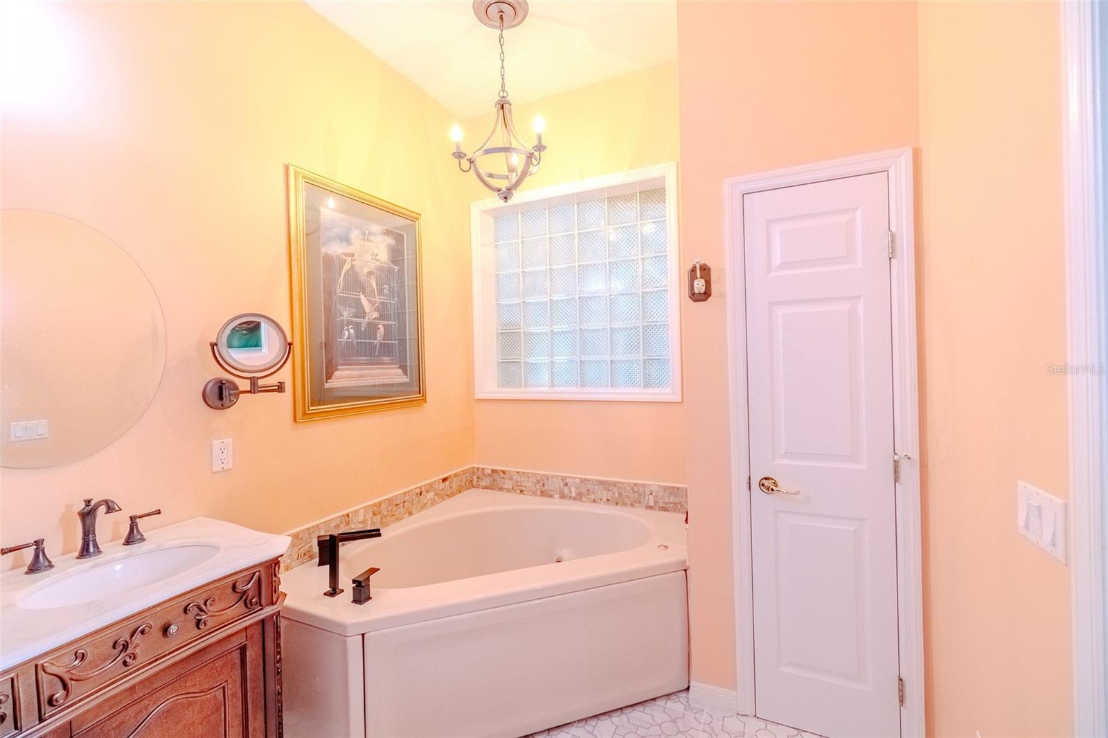 OAK FOREST AREA - Residential