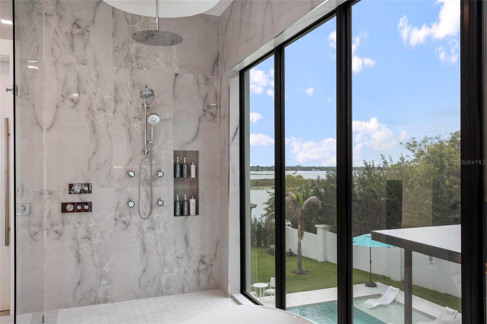 DOWN ACRES ESTATES - Residential