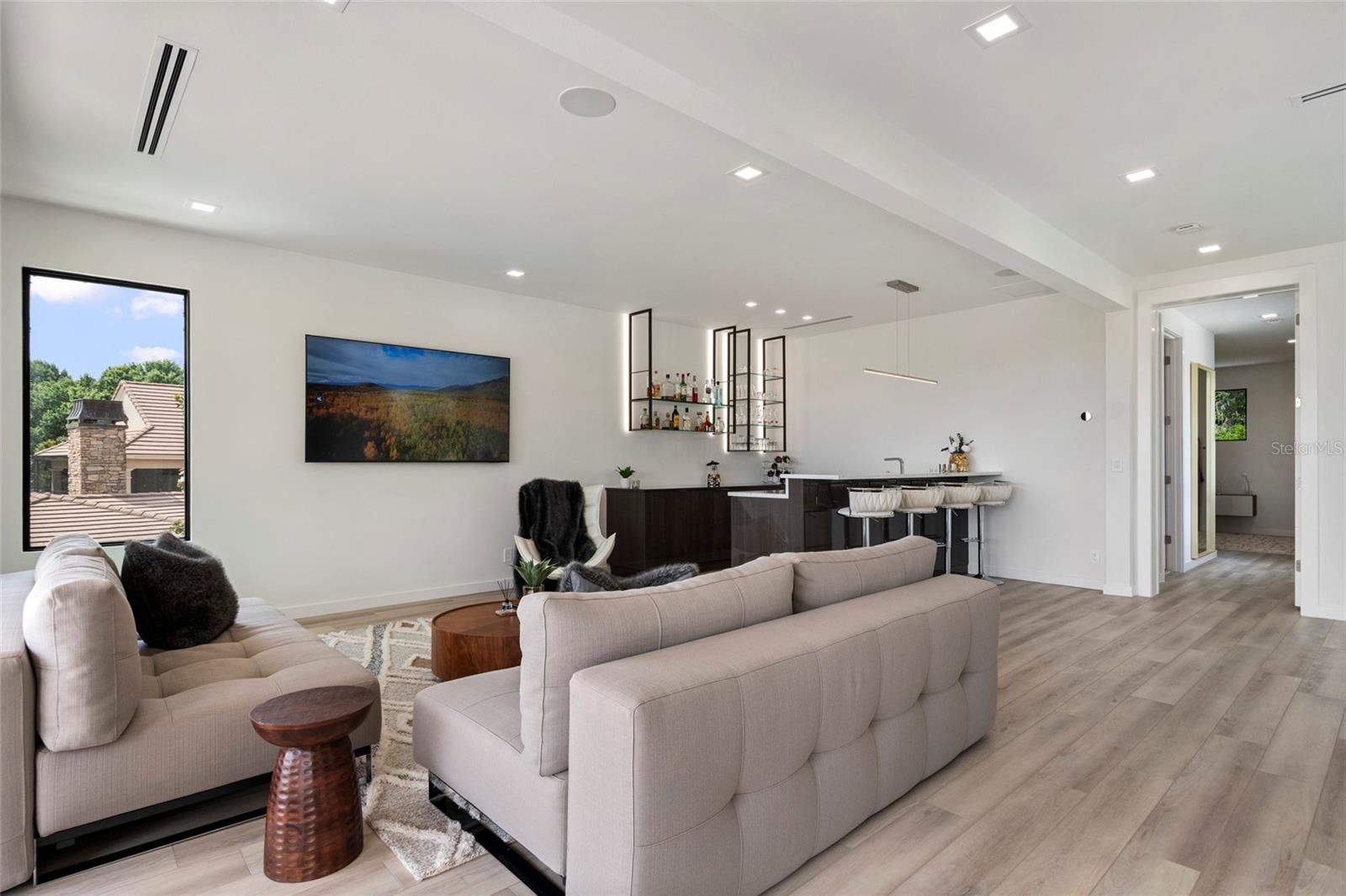 DOWN ACRES ESTATES - Residential