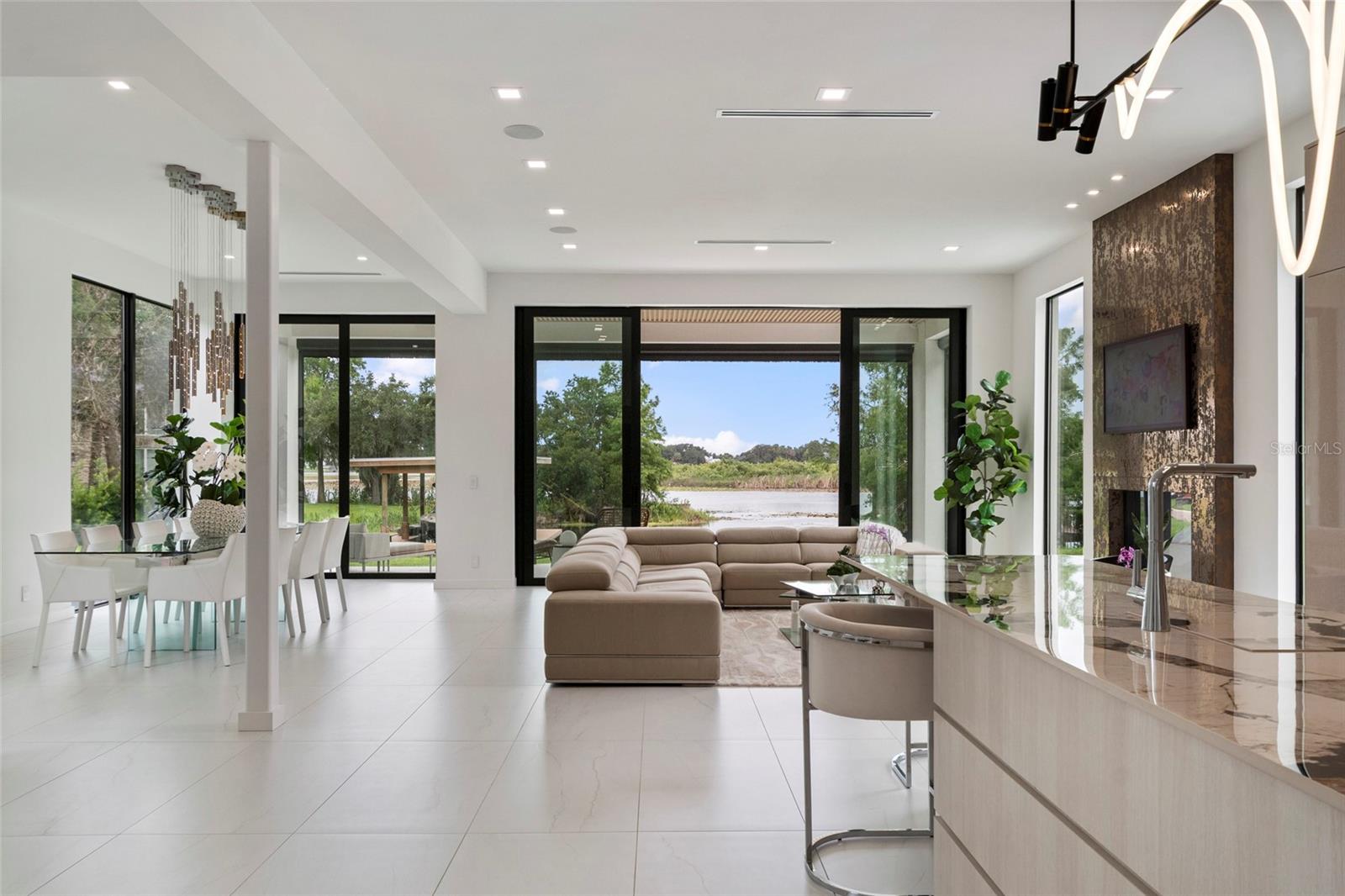 DOWN ACRES ESTATES - Residential