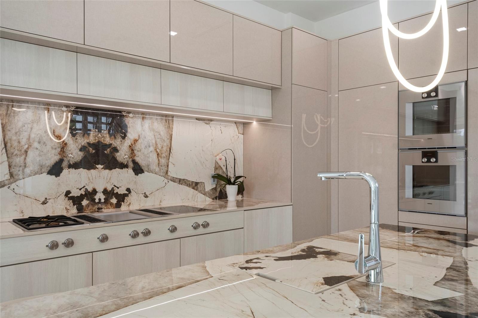 DOWN ACRES ESTATES - Residential