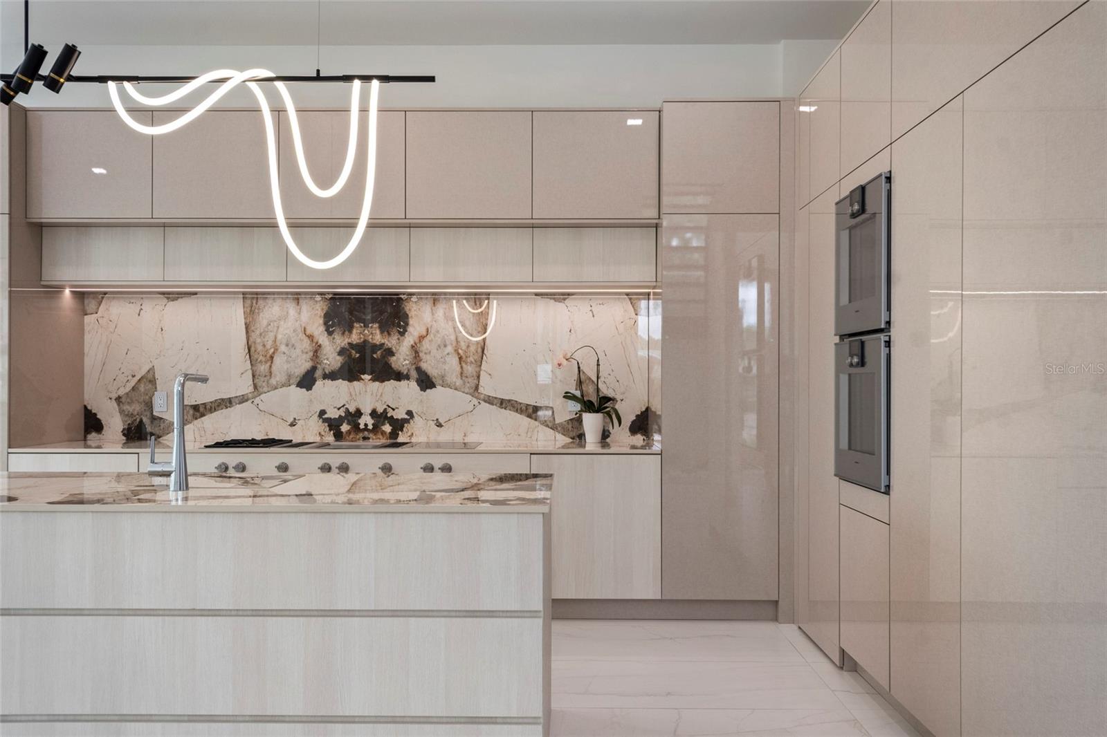 DOWN ACRES ESTATES - Residential