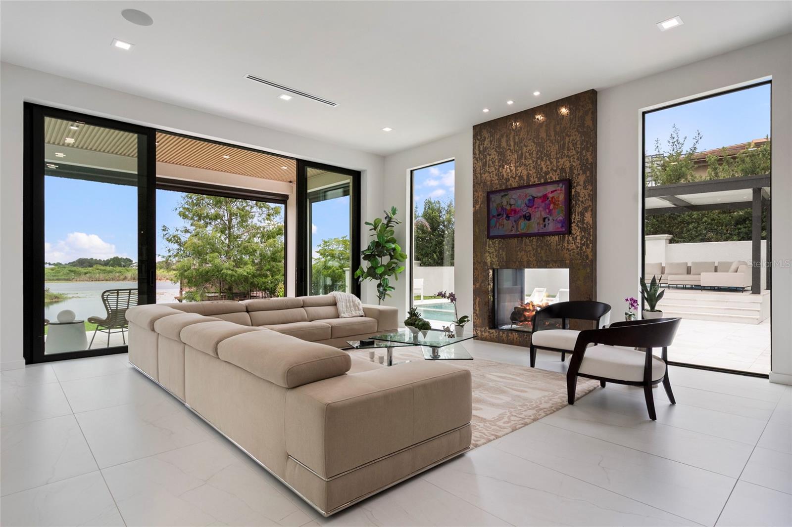DOWN ACRES ESTATES - Residential