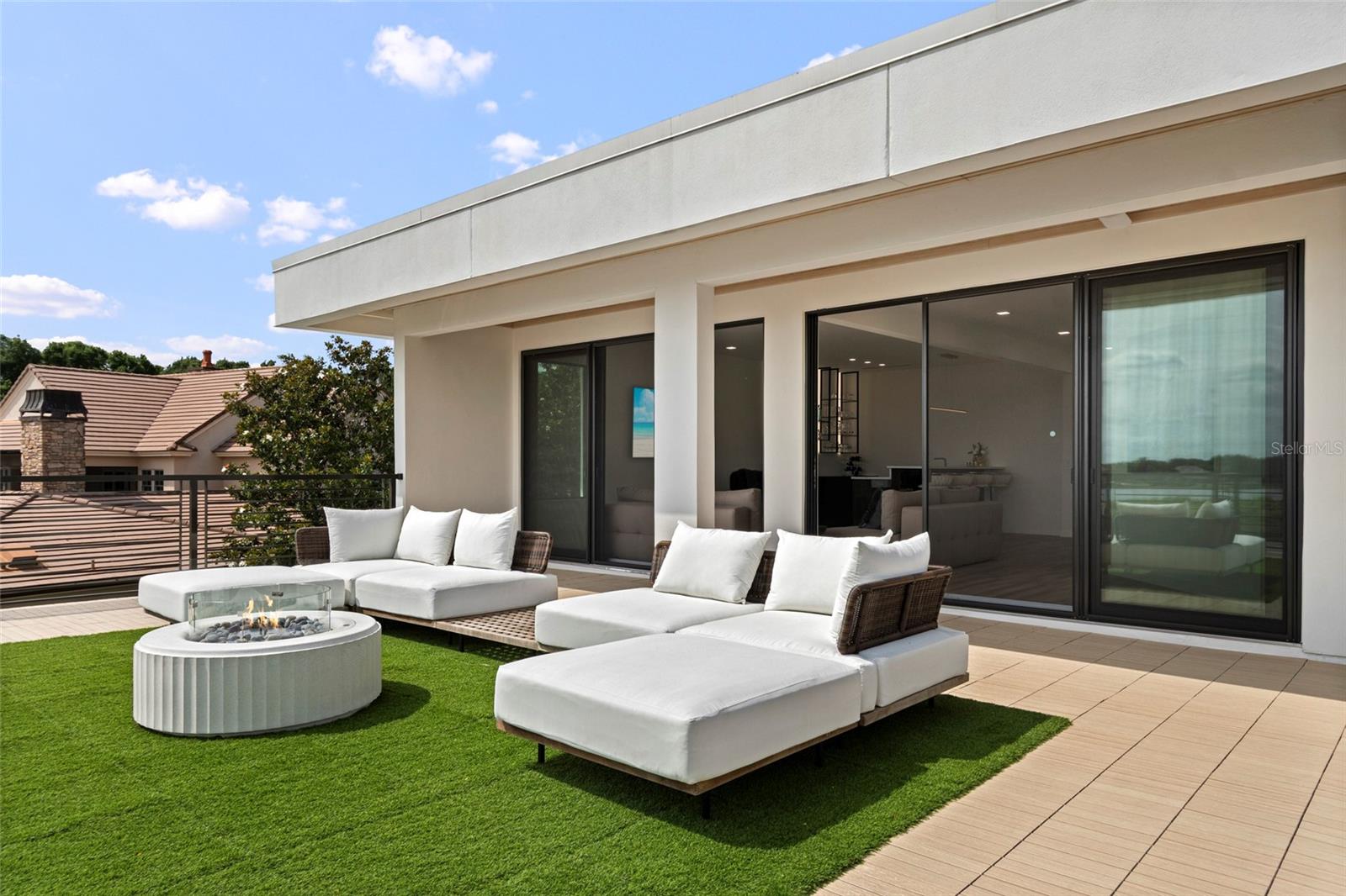 DOWN ACRES ESTATES - Residential