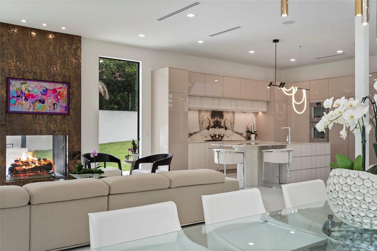 DOWN ACRES ESTATES - Residential