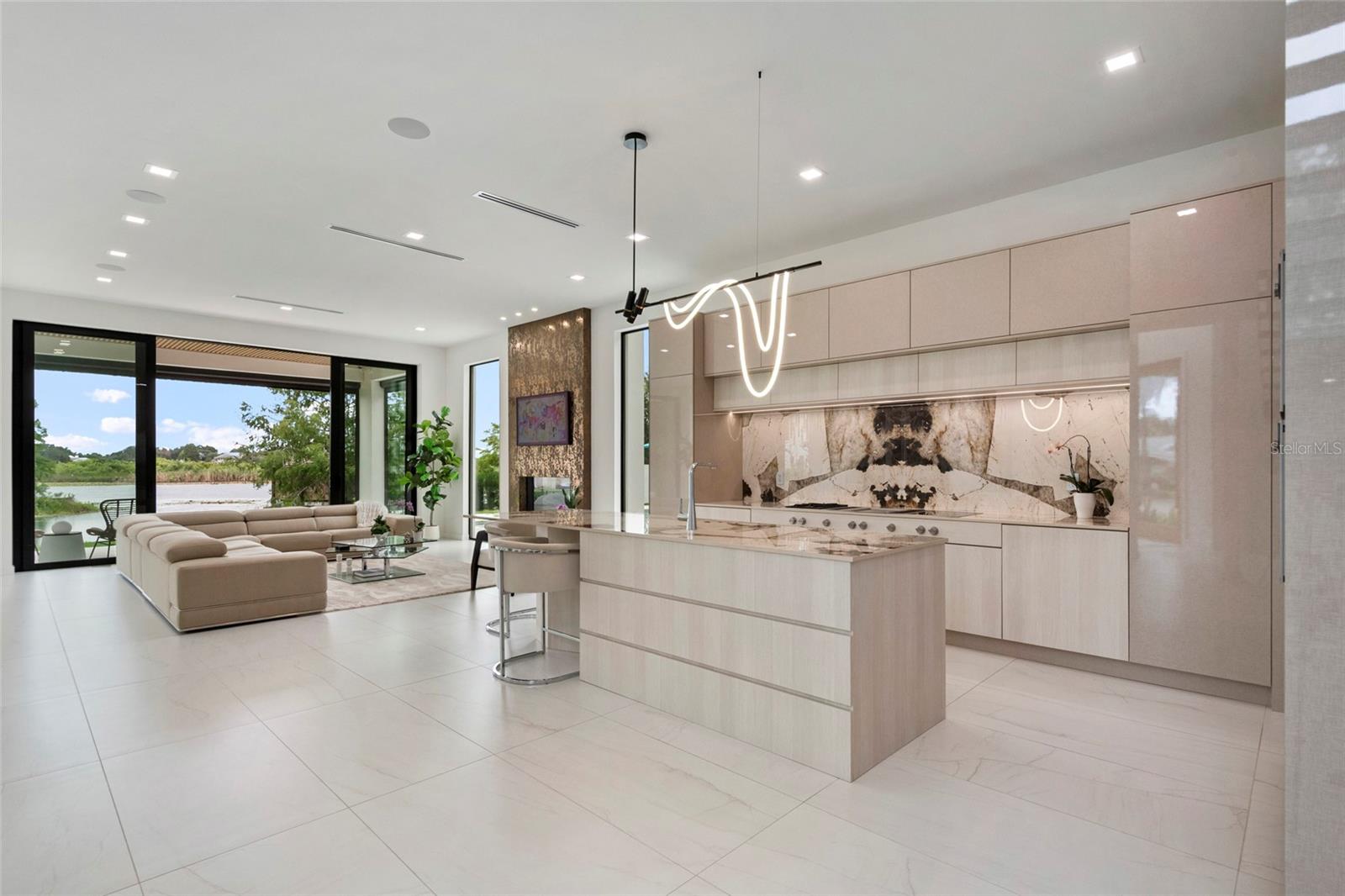 DOWN ACRES ESTATES - Residential