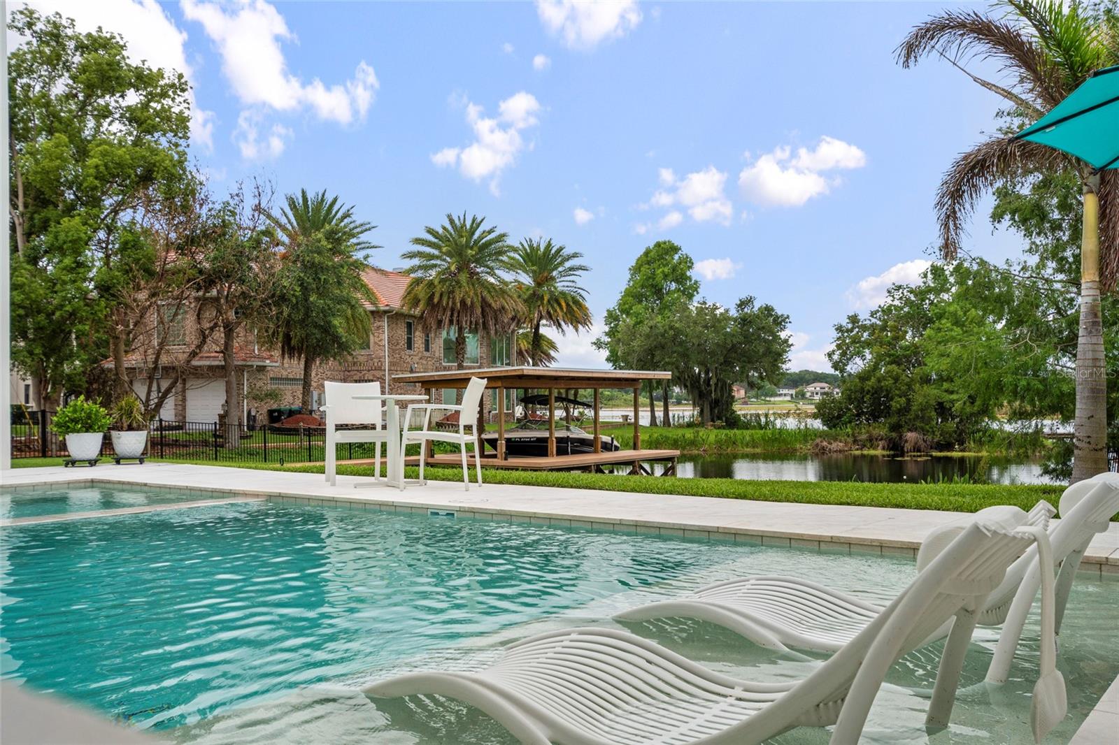 DOWN ACRES ESTATES - Residential