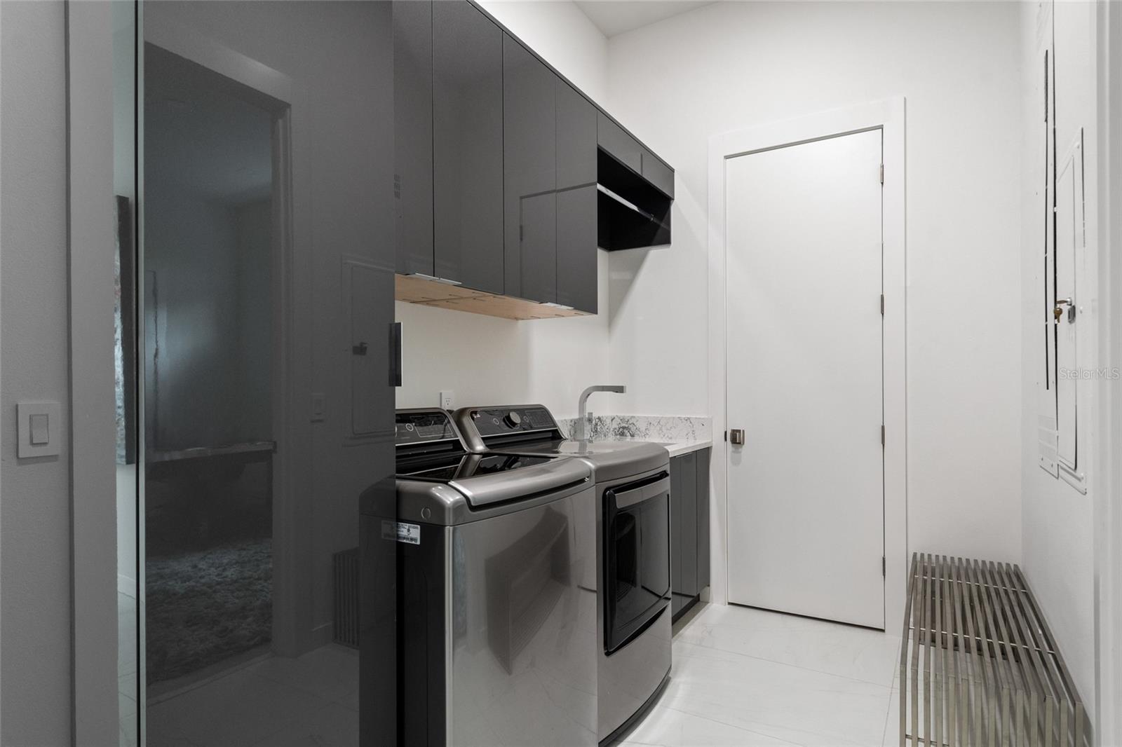 DOWN ACRES ESTATES - Residential