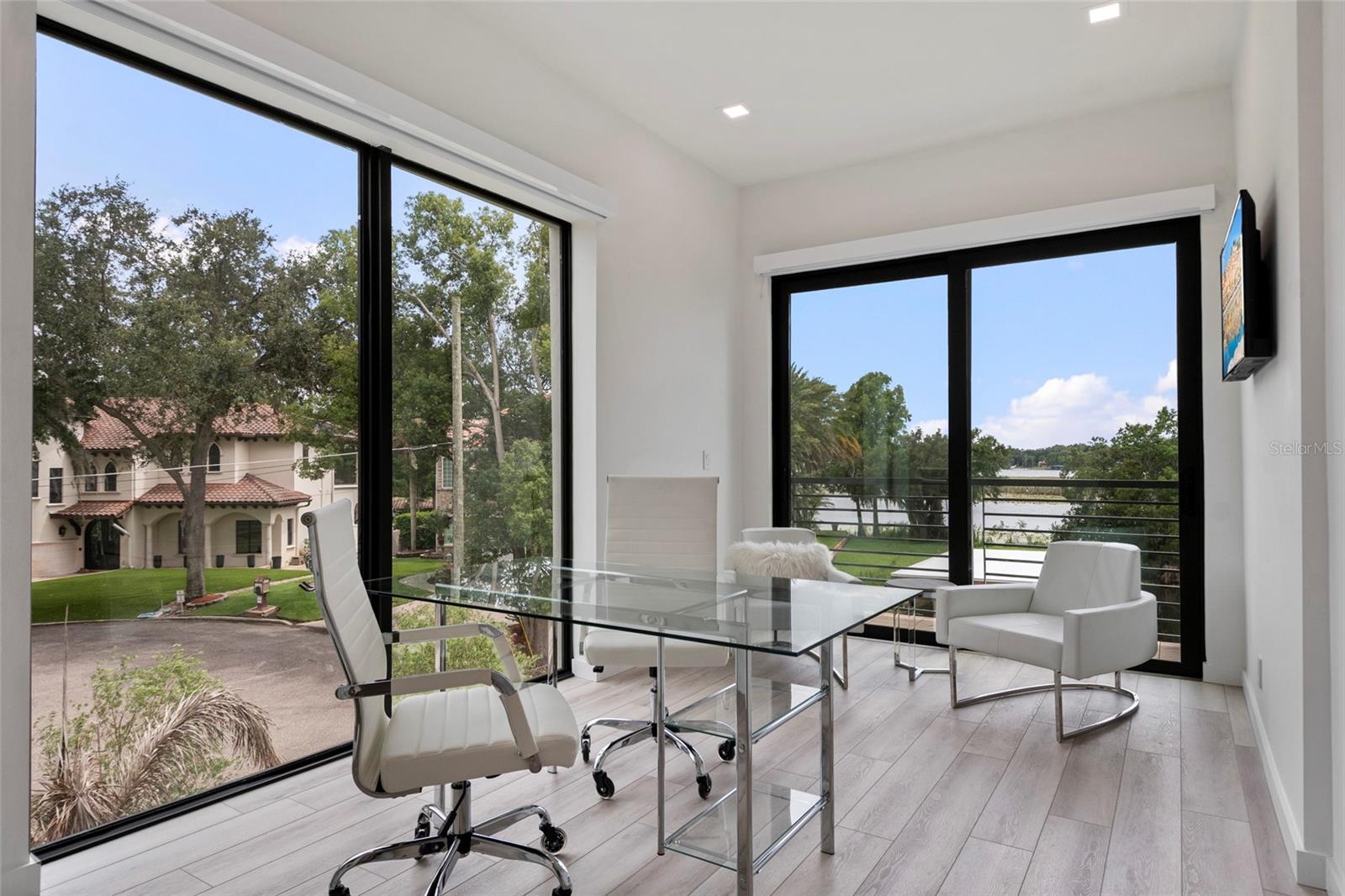 DOWN ACRES ESTATES - Residential