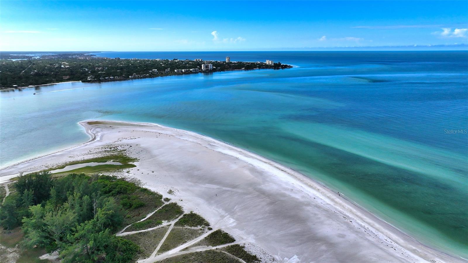 ORCHID BEACH CLUB RESIDENCES - Residential